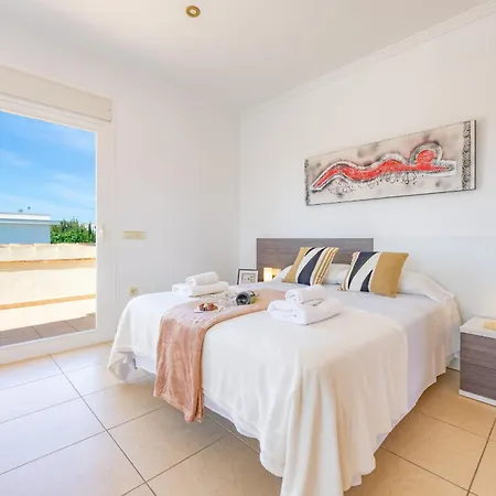 Almendros - Plusholidays فيلة Ifach