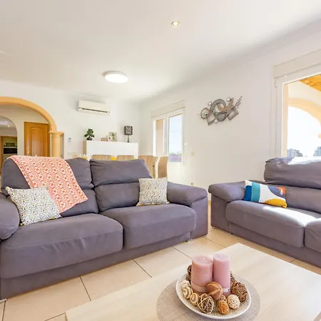 Almendros - Plusholidays Villa *