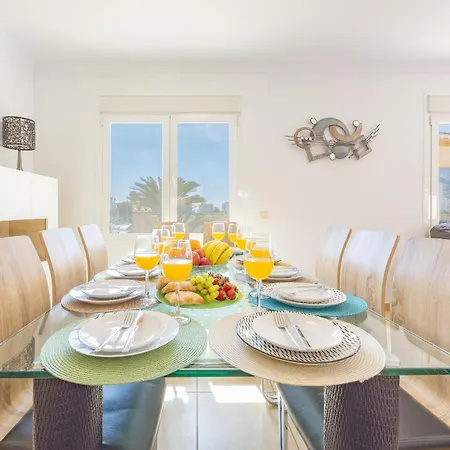 Villa Almendros - Plusholidays