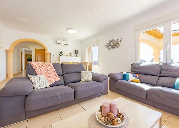 Almendros - Plusholidays Villa *