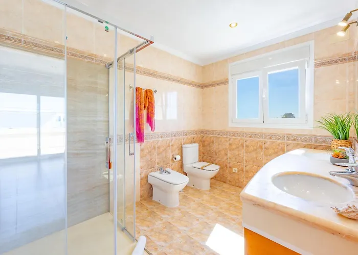 Almendros - Plusholidays Ifach