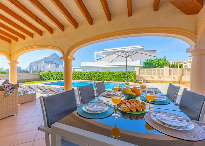 Villa Almendros - Plusholidays *